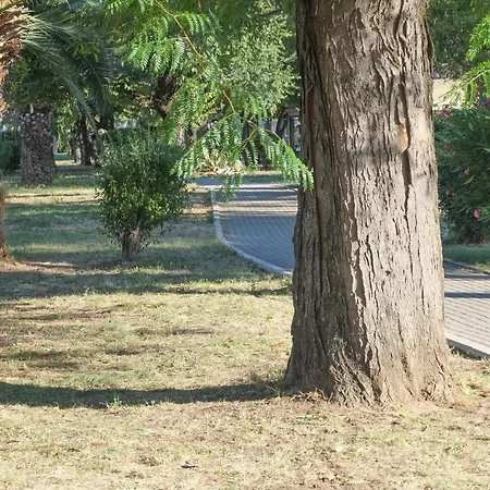 Corfu Garitsa Spacious Апартаменты Corfu (city)